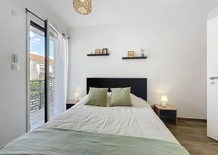 Oceanide-2 By Interhome Διαμέρισμα *